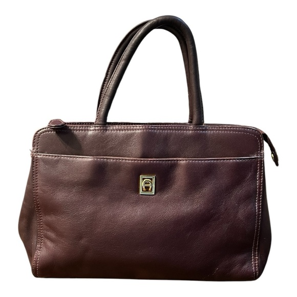 Etienne Aigner Elegant Burgundy Leather Handbag - Picture 1 of 12